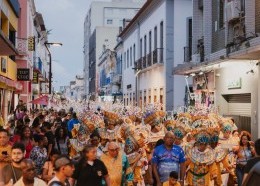 Cortejo pré-carnaval